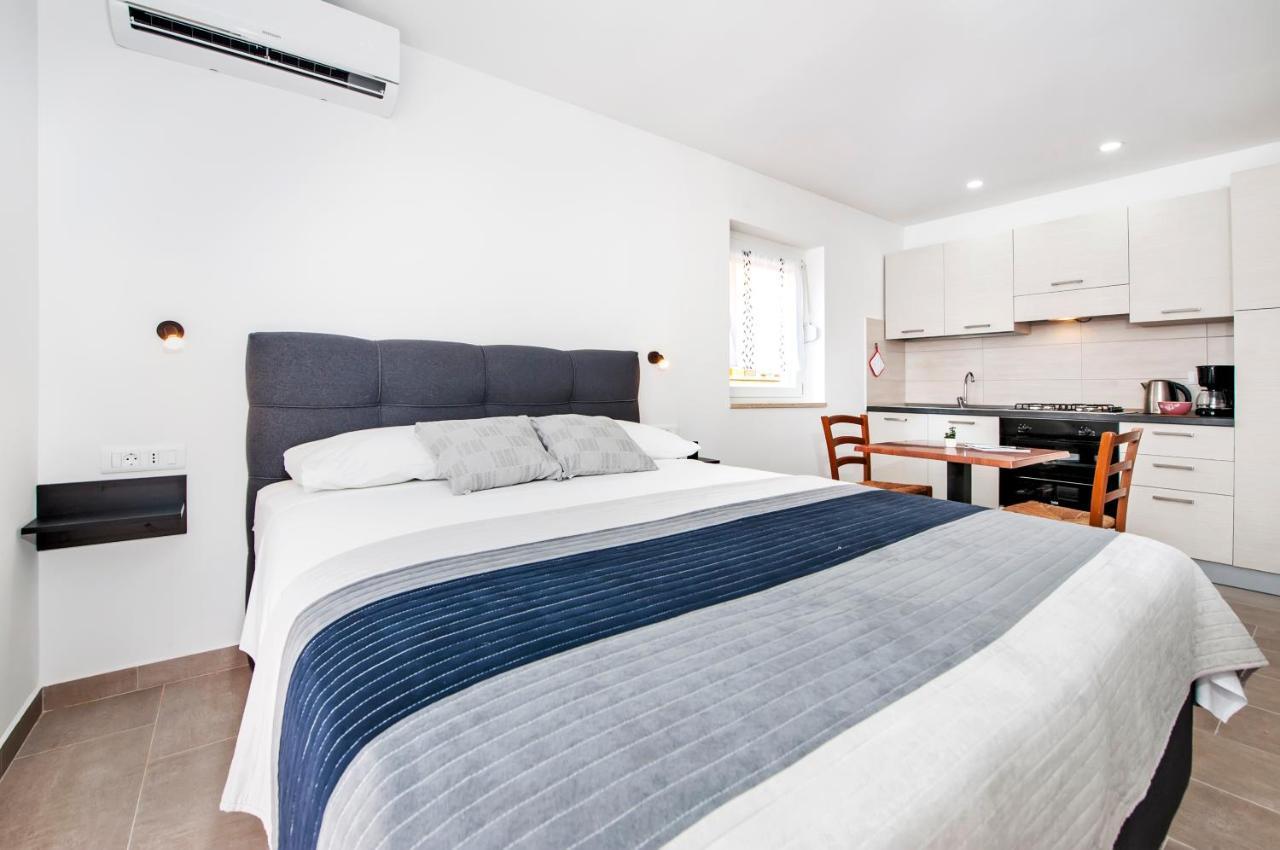 Studio Istra Ровинь Экстерьер фото